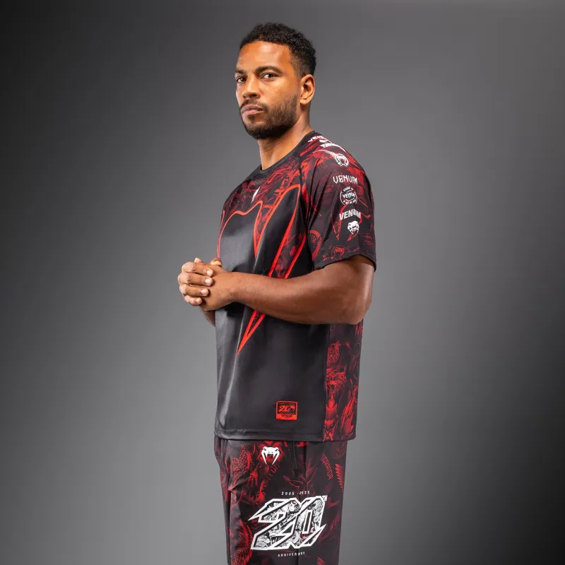 Venum 20th Anniversary Dry-Tech Shirt - Black/Red - Image 3