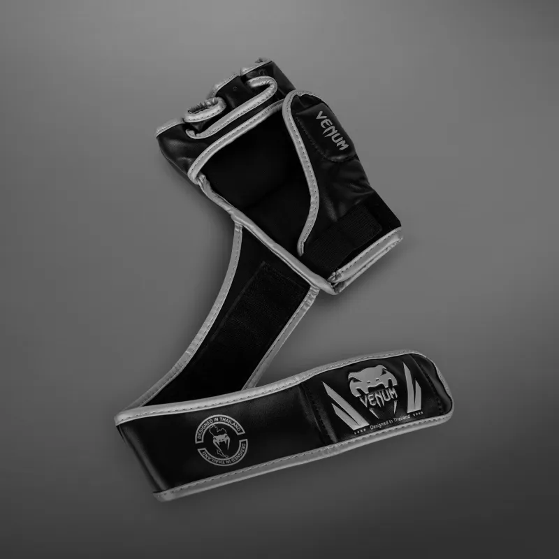 Venum Challenger 2.0 MMA Gloves - Black/Silver - Image 4