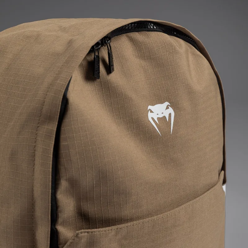 Venum Evo 2 Light Back Pack (20-25L) - Dune - Image 5