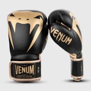 Venum Giant 2.0 Pro Boxing Gloves Velcro