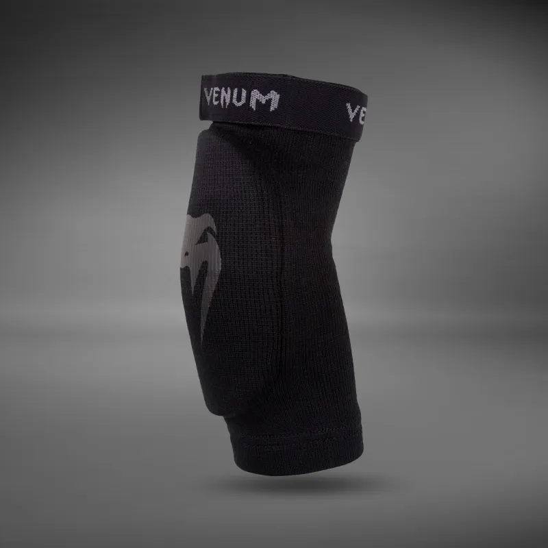 Venum Kontact Elbow Guard - Black/Black - Image 2