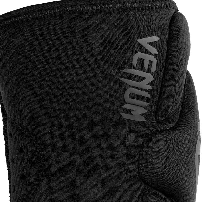 Venum Kontact Gel Knee Pad - Black/Black - Image 3