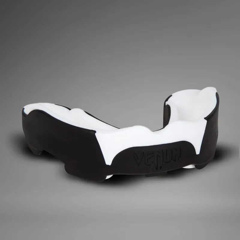 Venum Predator Mouthguard - Black/White - Image 3