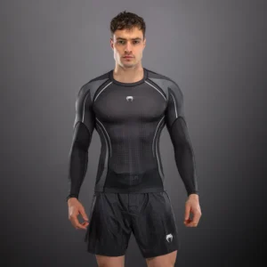 Venum Stealth Long Sleeve Rashguard - Black/White