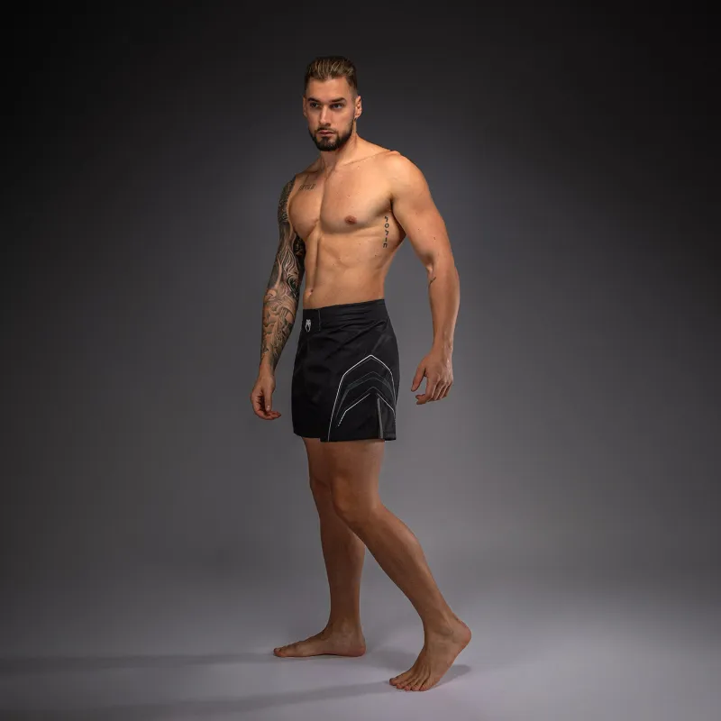 Venum Streamline Fightshorts - Black/White - Image 3
