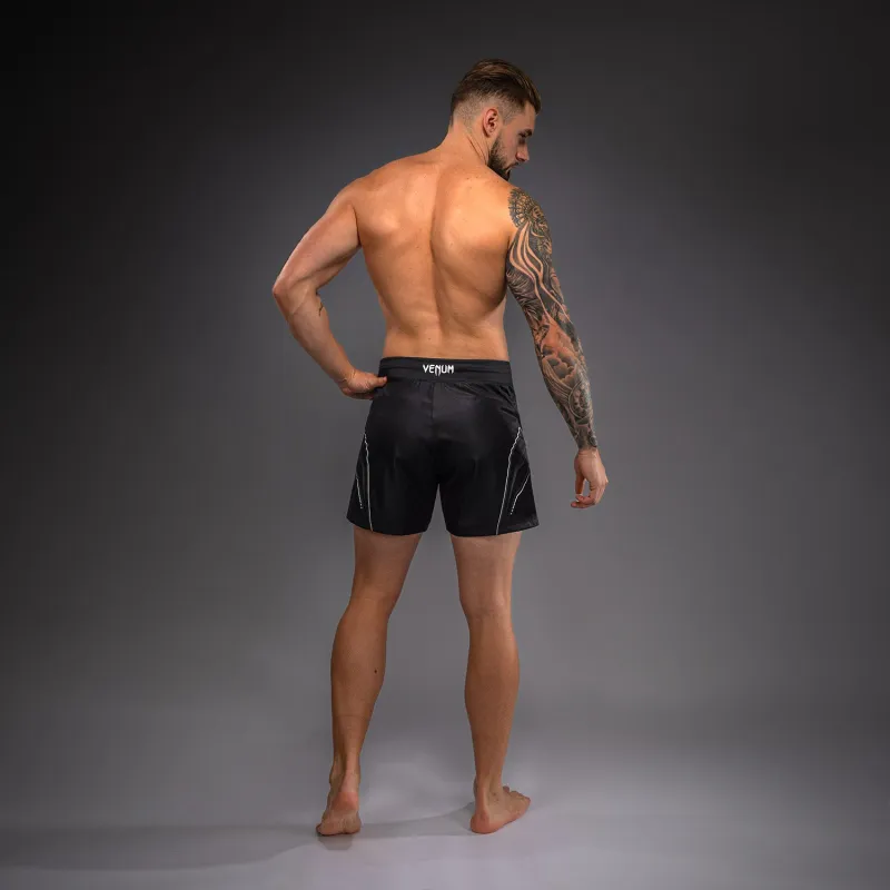 Venum Streamline Fightshorts - Black/White - Image 4
