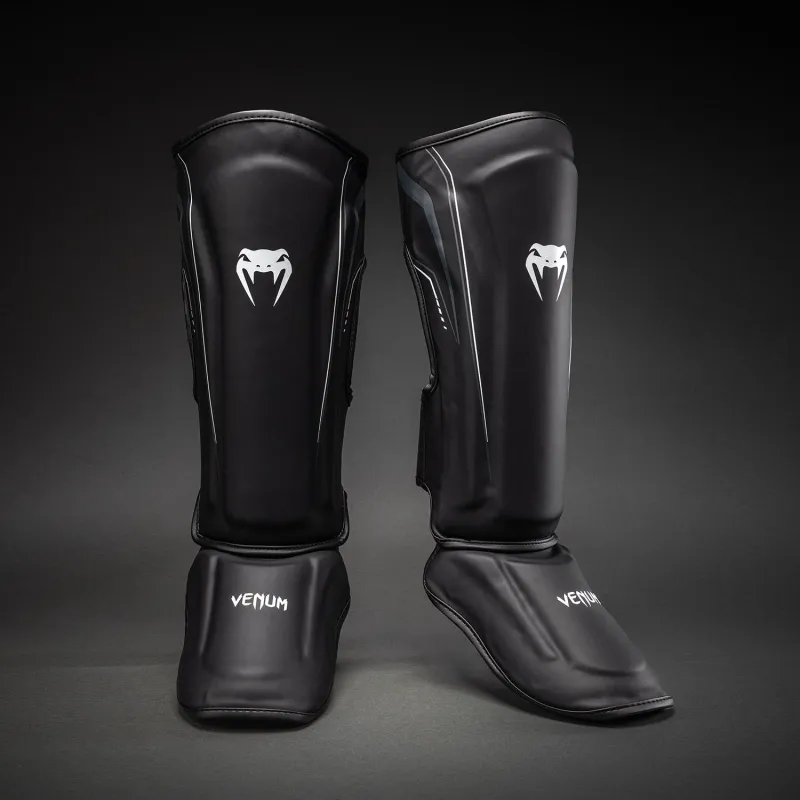 Venum Streamline Shin Guards - Black/White