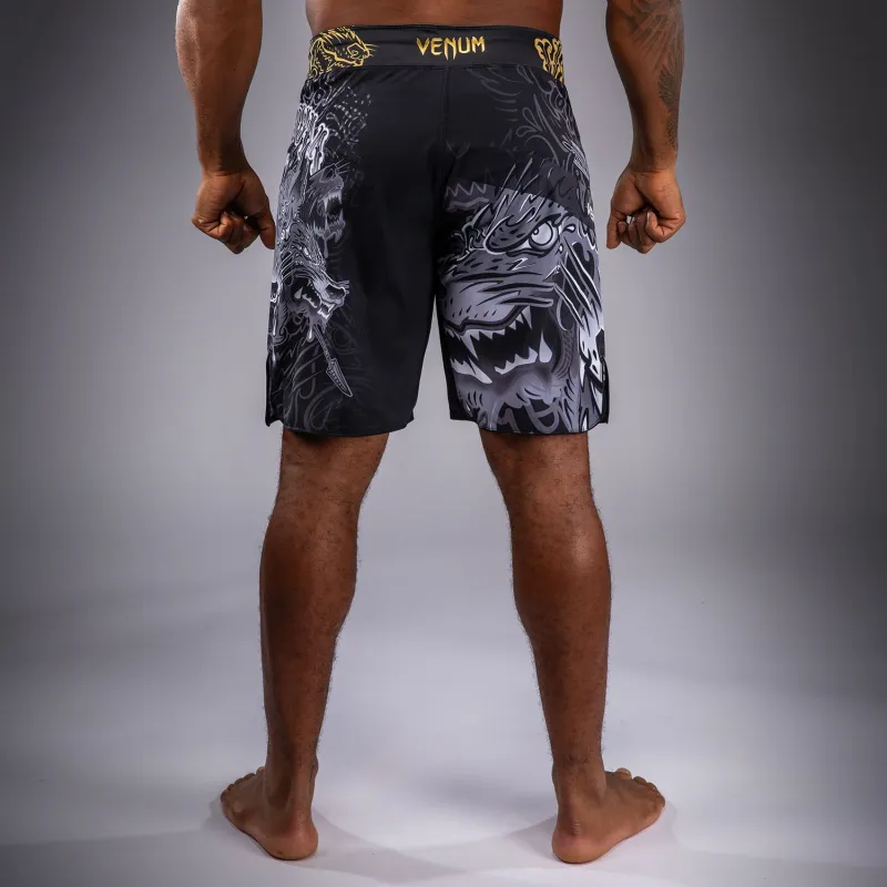 Venum Wolf Atak Fightshorts - Black/Grey - Image 4