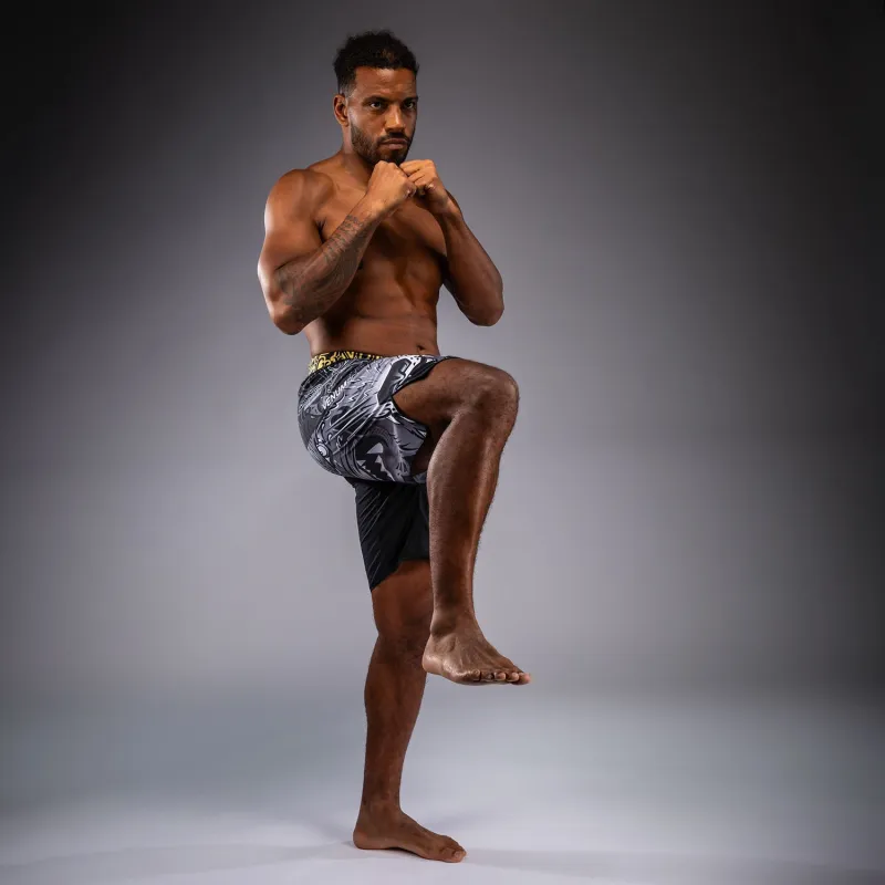 Venum Wolf Atak Fightshorts - Black/Grey - Image 5